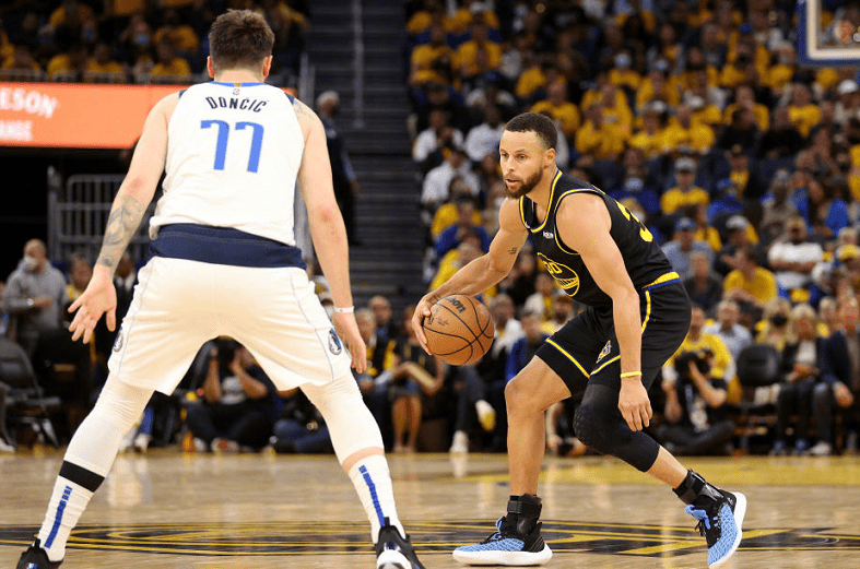 关于加时末段体能课后；新奥尔良鹈鹕篮板制胜备战CBA季后赛；赛场秩序良好；球探报告显示潜力的信息